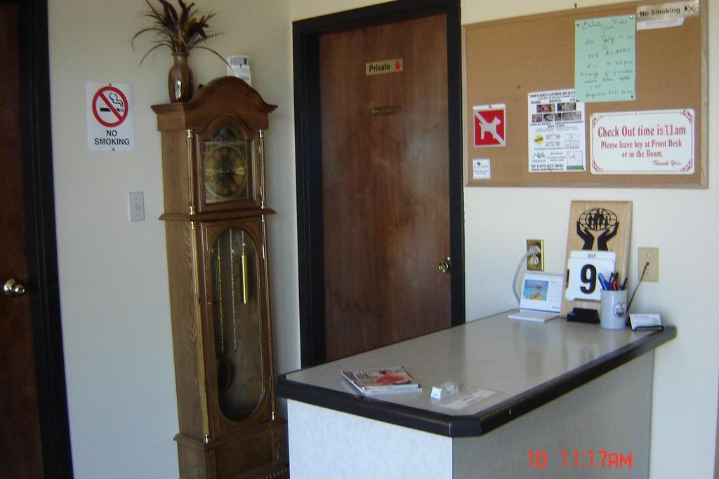 Midway Motel Radisson Zewnętrze zdjęcie